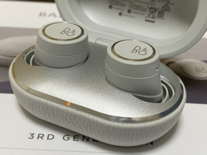 完全ワイヤレスイヤホン「B&O Beoplay E8 3rd Generation」 エージング&アップデートで音質向上
