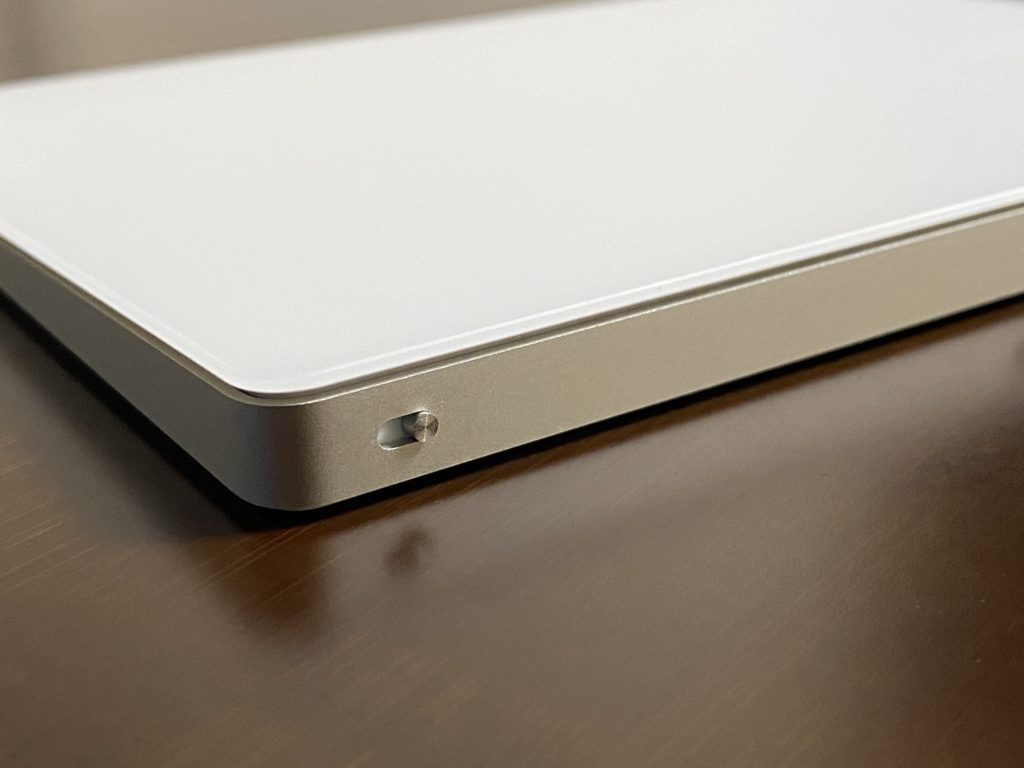 在宅勤務での狭いデスクの救世主 「Apple Magic Trackpad 2」購入レビュー | いぬやま世界観